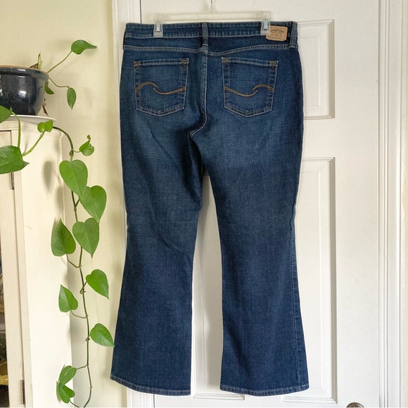 Levi’s Low-Rise Bootcut Jeans, Women’s Size 14 Short, Sweep Down Dk Wash - Picture 6 of 7